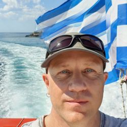 Dave Briggs, travel writer